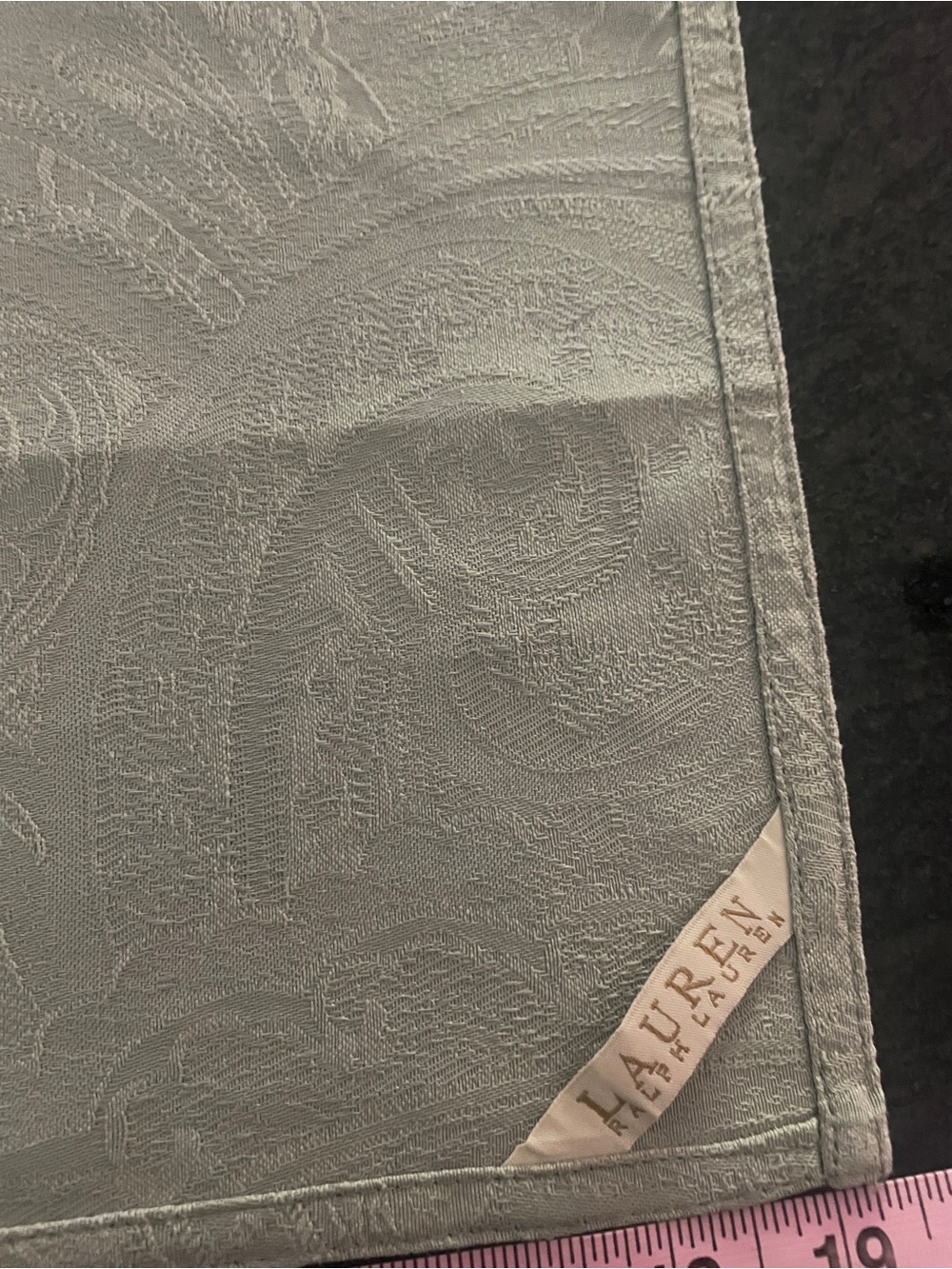 NWT Ralph Lauren Sage Thoroughbred Paisley 70” Round Tablecloth & 2 Napkins - Picture 3 of 10